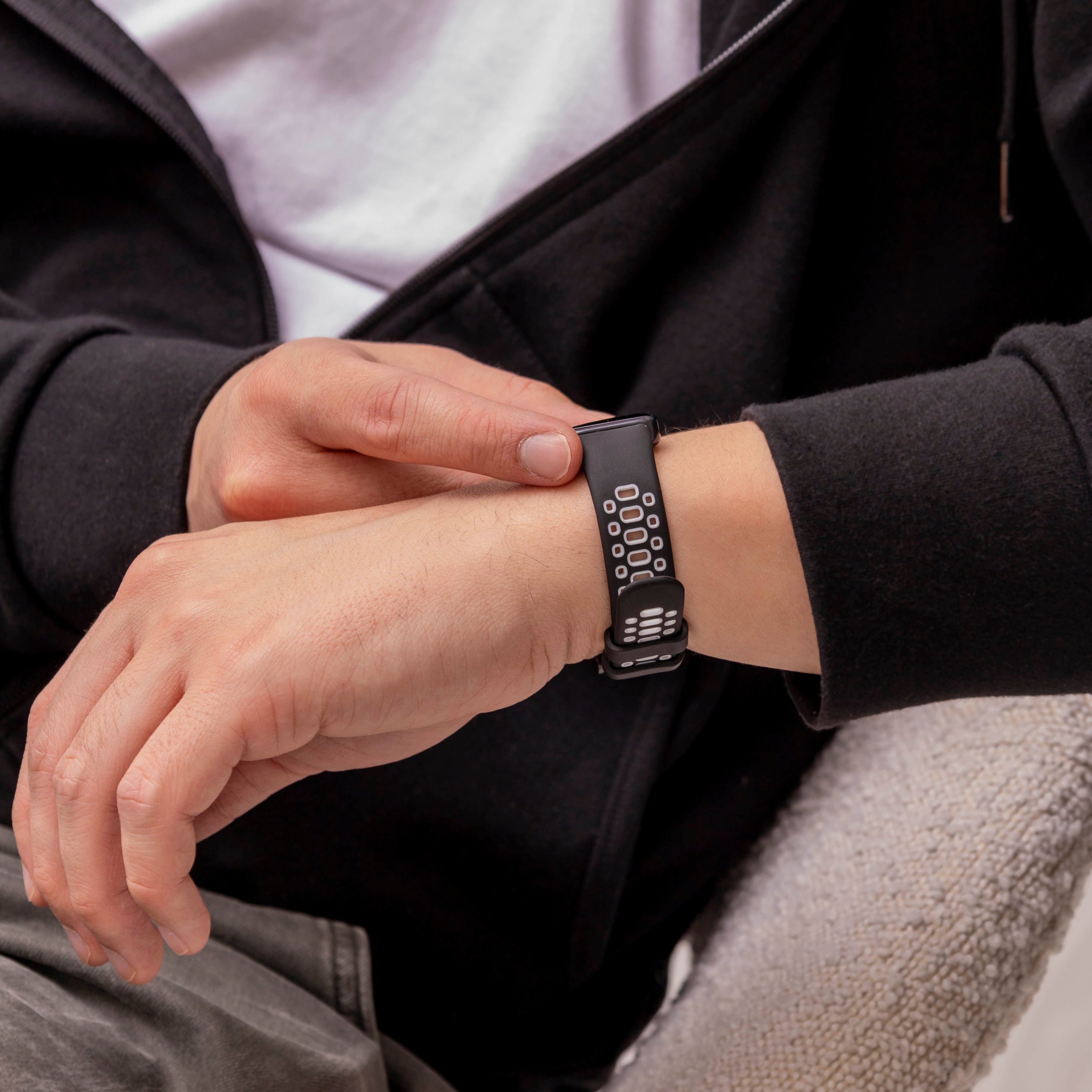 Huawei Band 9 Sport Strap (Black/White)