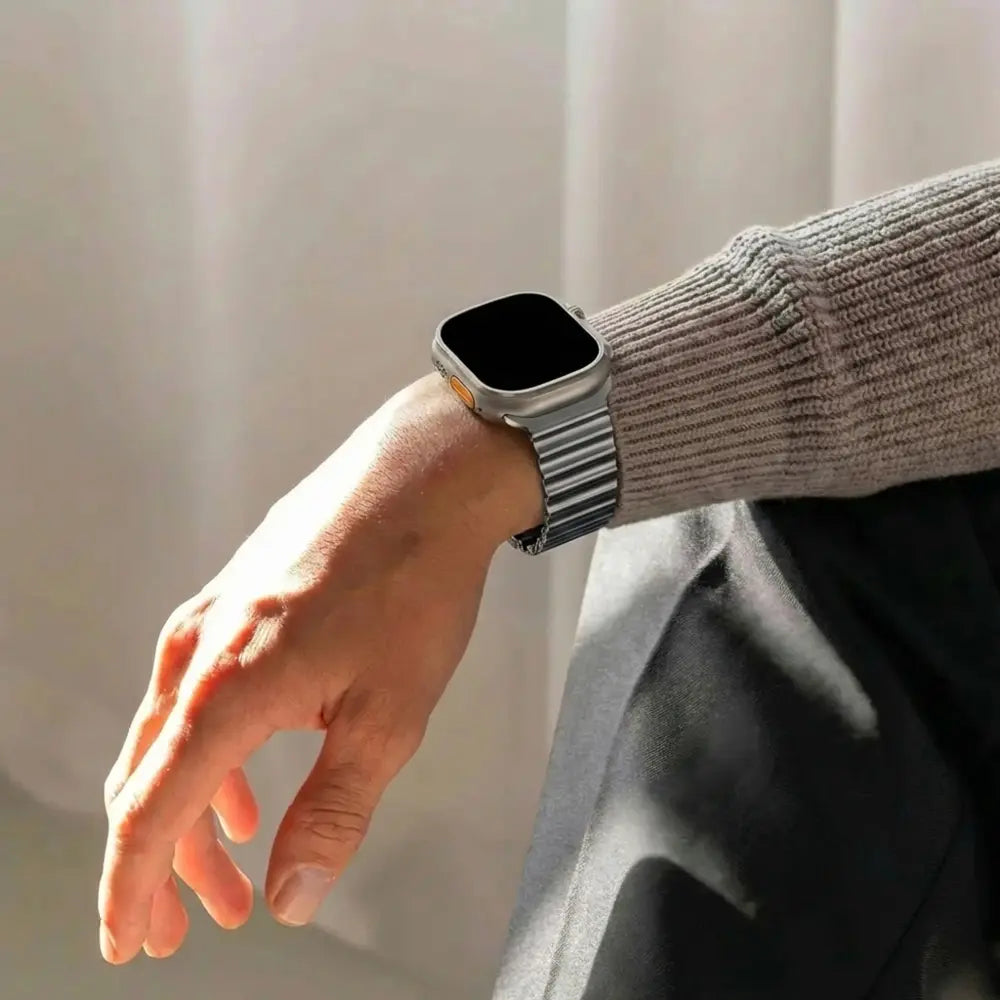 Bandz Apple Watch Premium Steel Strap 'Ocean' (Titanium Grey)