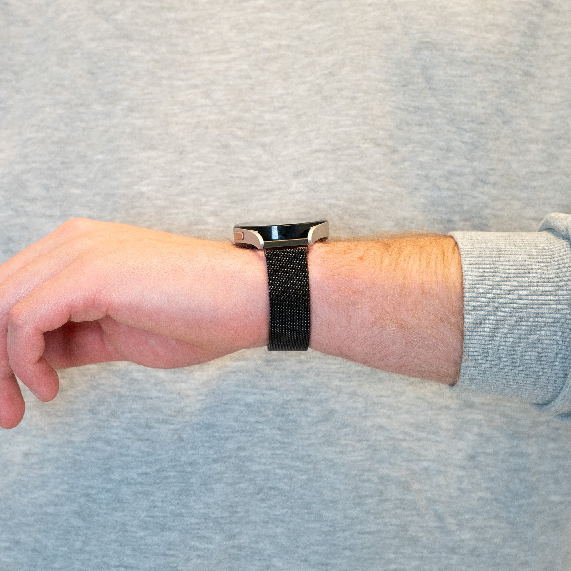 Bandz Garmin Venu Milanese Loop Armband (Schwarz)