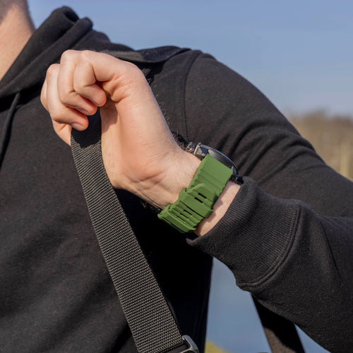 Bandz Garmin Instinct 3 - 50mm Silikonarmband mit Schnalle (Dunkelgrün)