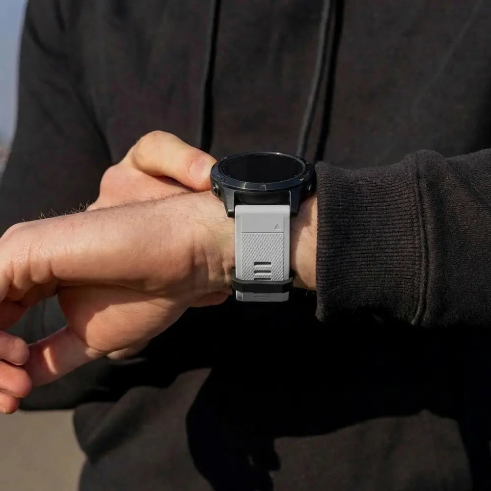 Garmin Forerunner 965 Silicone Strap (Grey)