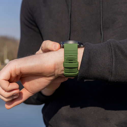 Bandz Garmin Fenix 7x Silikonarmband mit Schnallenverschluss (Dunkelgrün)