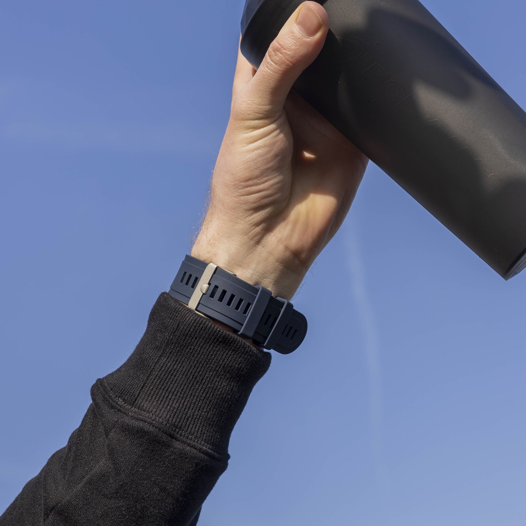 Bracelet silicone brillante Garmin Fenix 7x (bleu foncé)