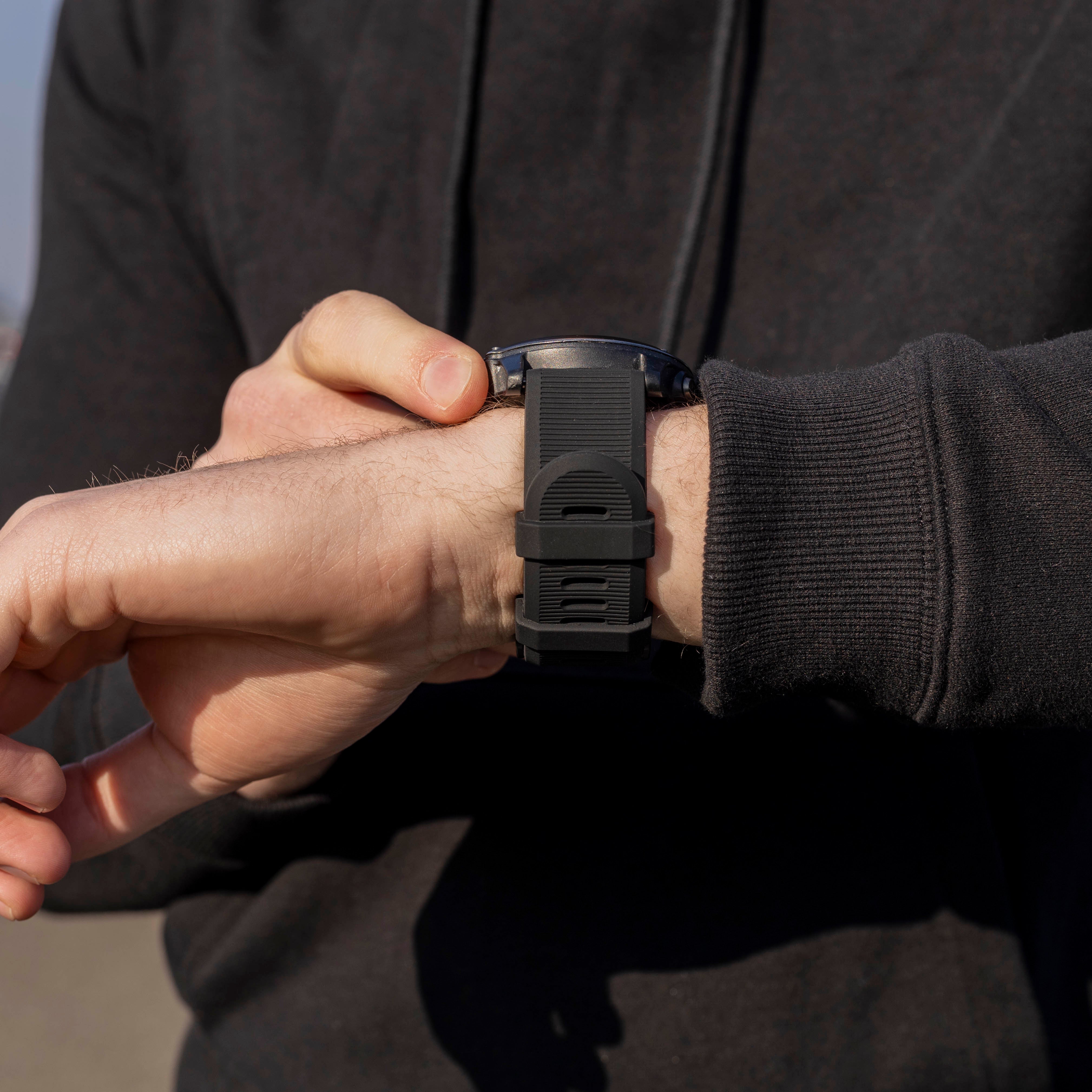 Garmin Quatix 3 / 6x / 7x Solar Silikonarmband (Schwarz)