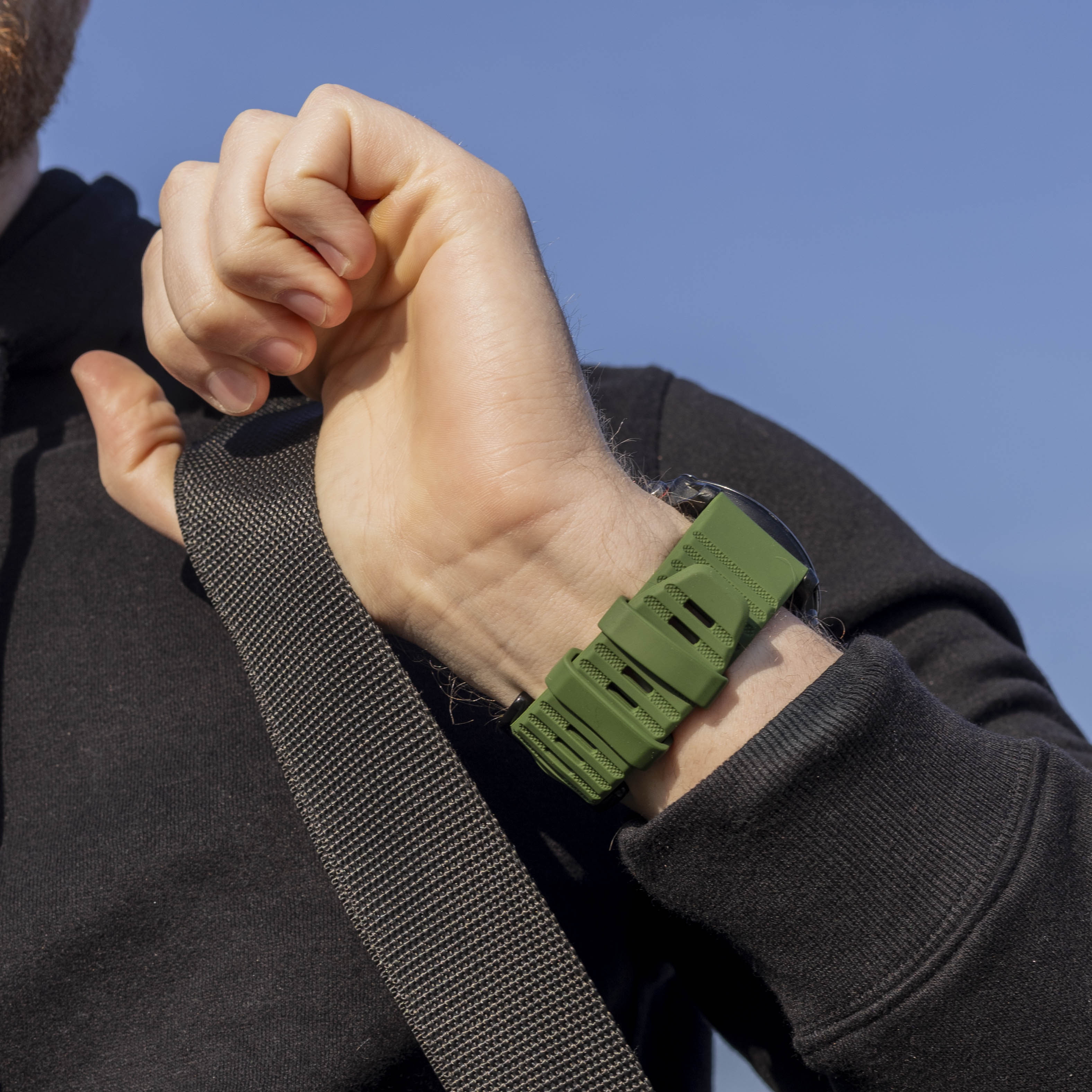 Garmin Fenix 7x Silicone Strap (Dark Green)