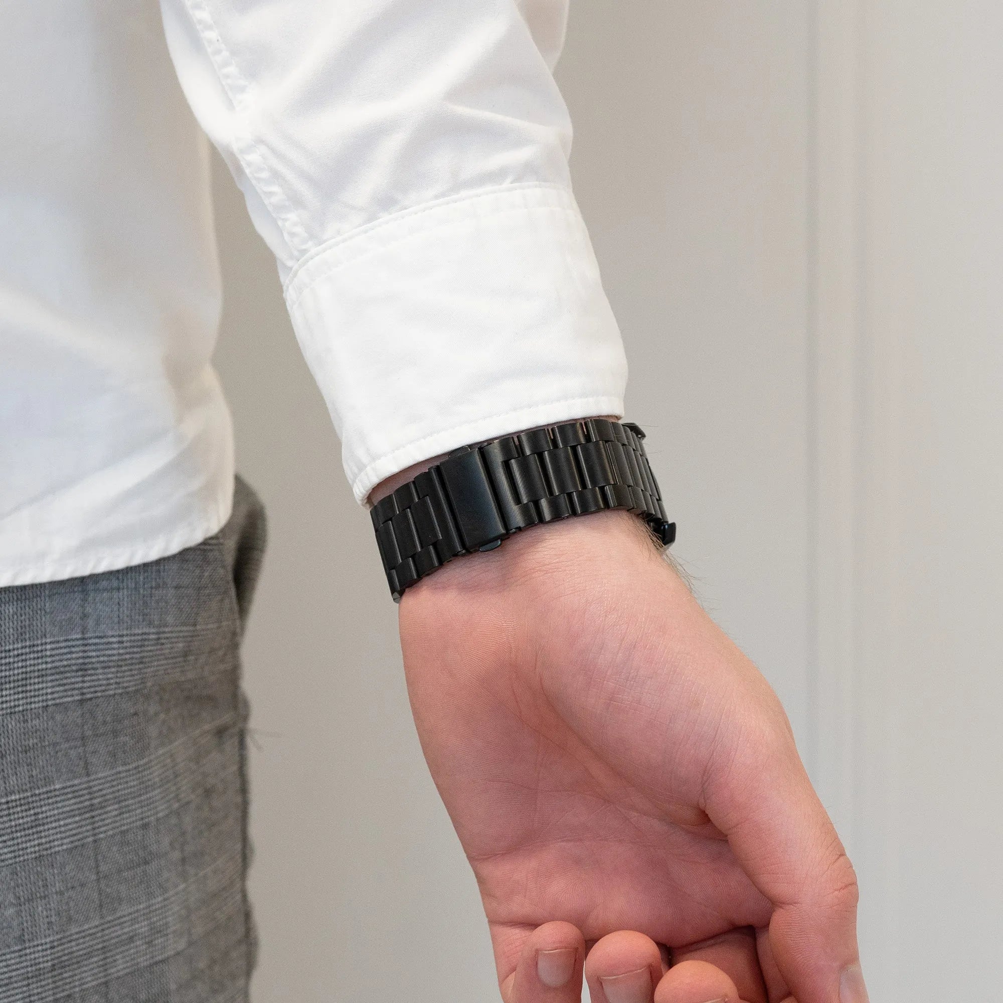 Bandz Coros Apex 2 Pro Titanium Link Strap (Black)