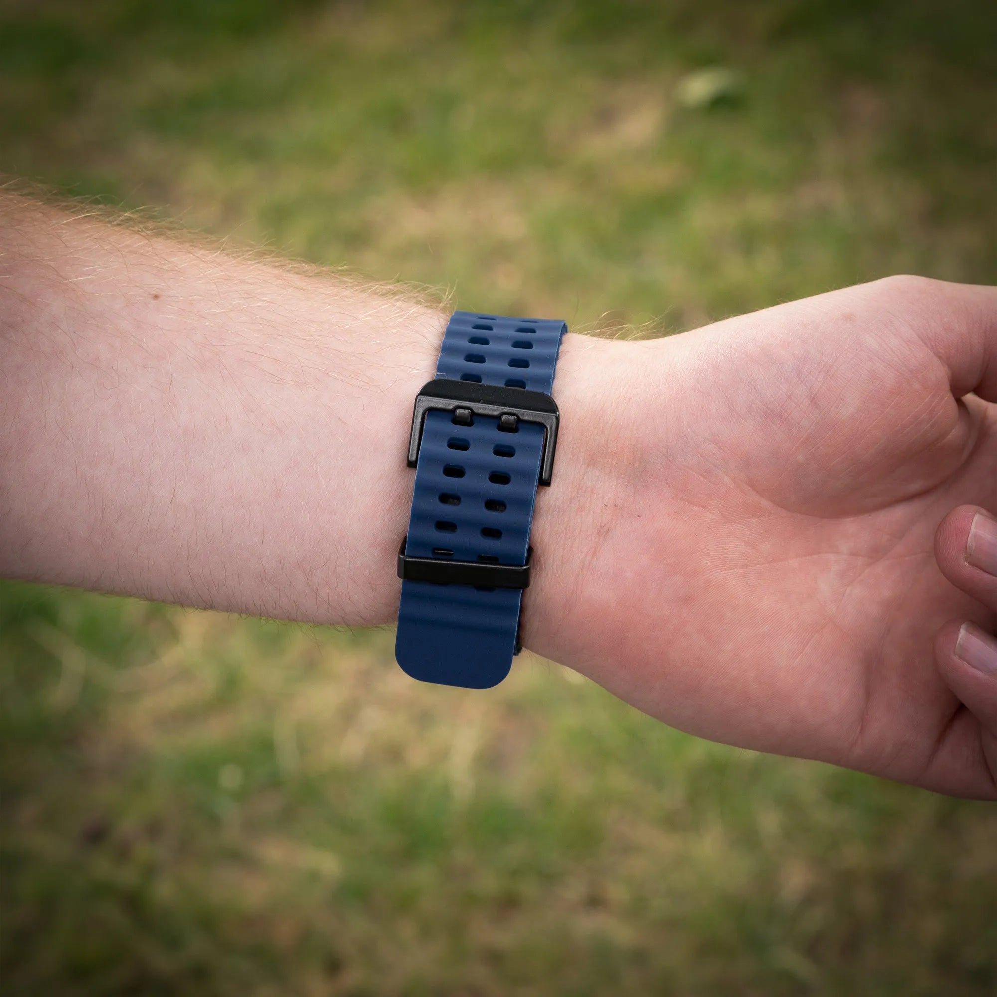 Silicone Ocean Strap, dark blue, lifestyle photo