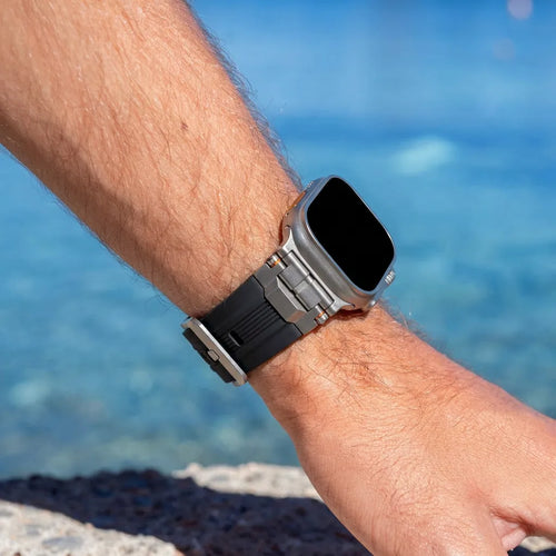 Bandz Apple Watch Armband aus Flüssigsilikon 'Explorer' (Schwarz mit Titan)