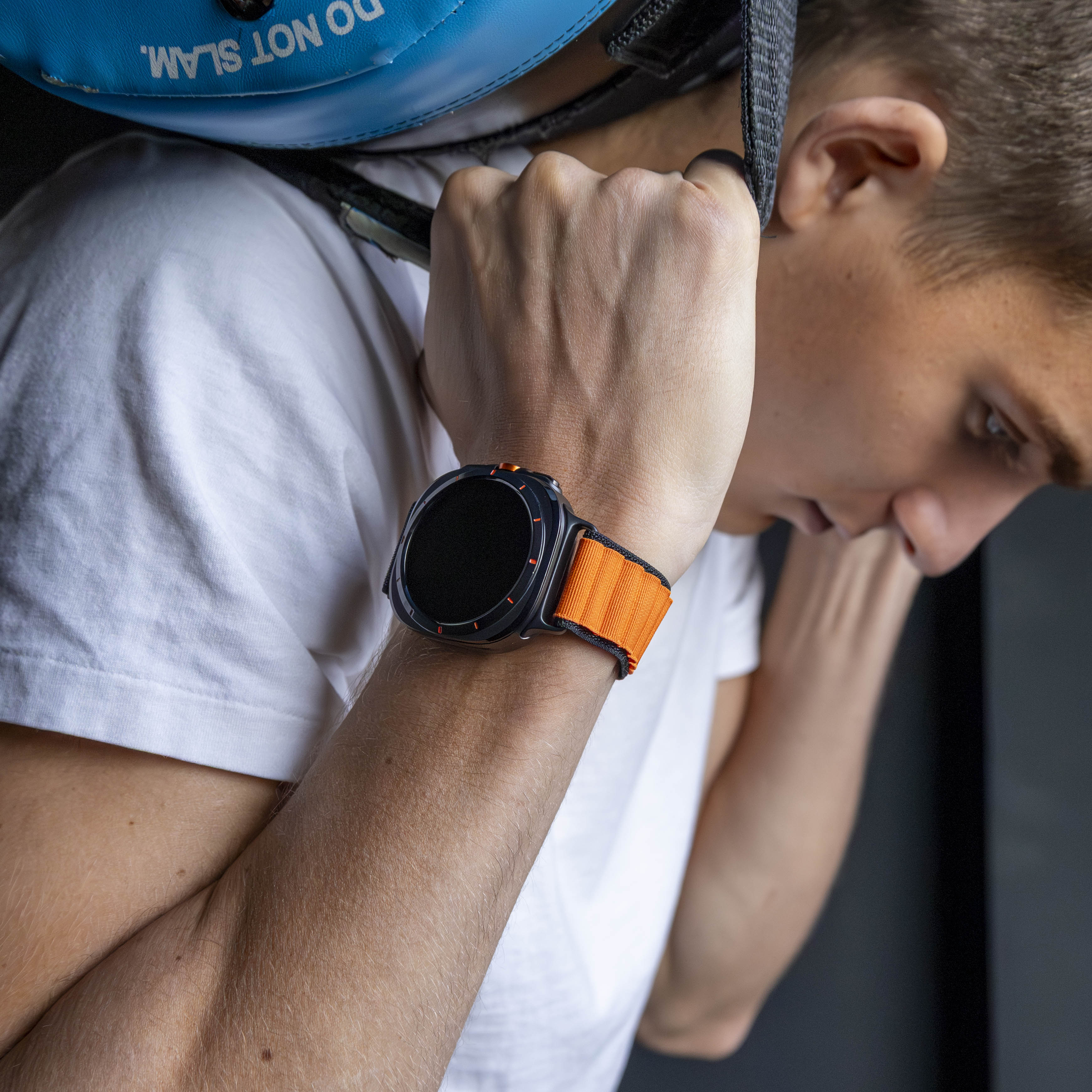 Samsung Galaxy Watch Ultra Alpine Armband (Schwarz/Orange)