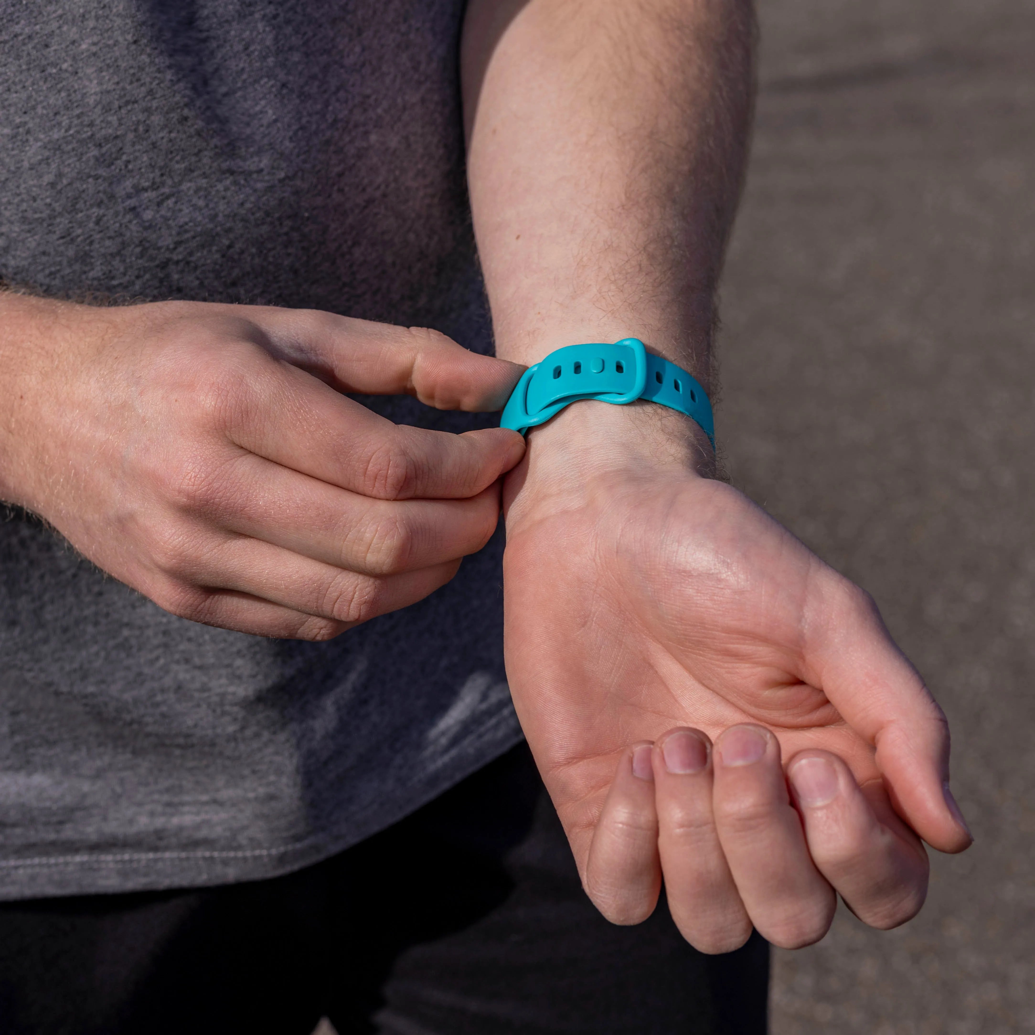 Fitbit Versa 3 Silikonarmband Classic (Aqua)