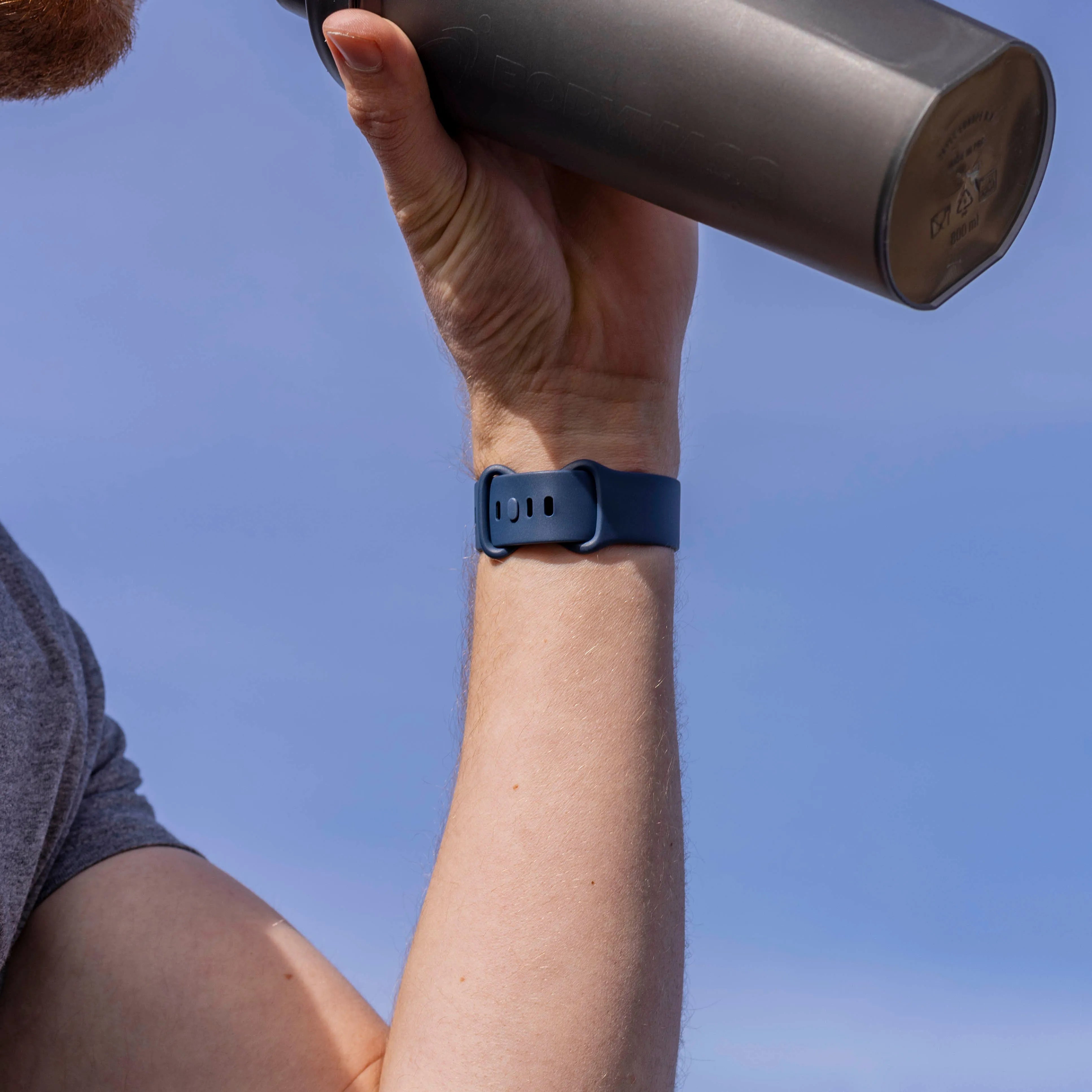 Fitbit Sense Silikonarmband Classic (Dunkelblau)