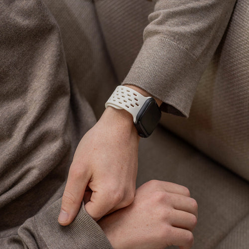 Apple Watch Silicone Air Strap with P-Buckle (White)