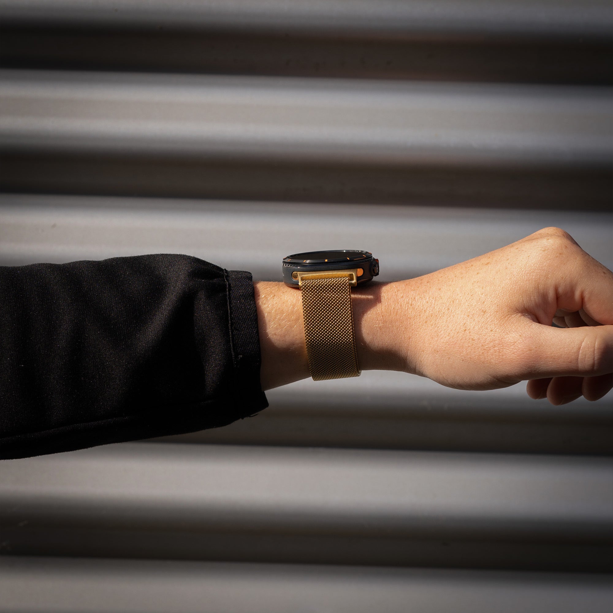 Samsung Galaxy Watch Ultra 2 Milanese Strap (Gold)