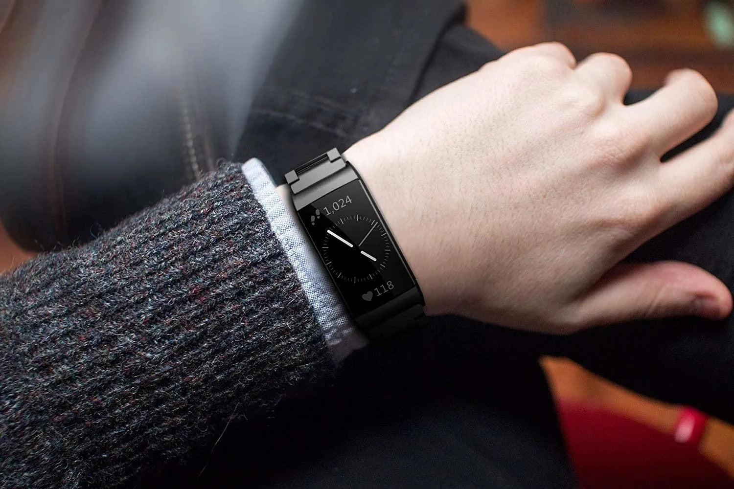 fitbit-charge-4-stahl-band-schwarz-4