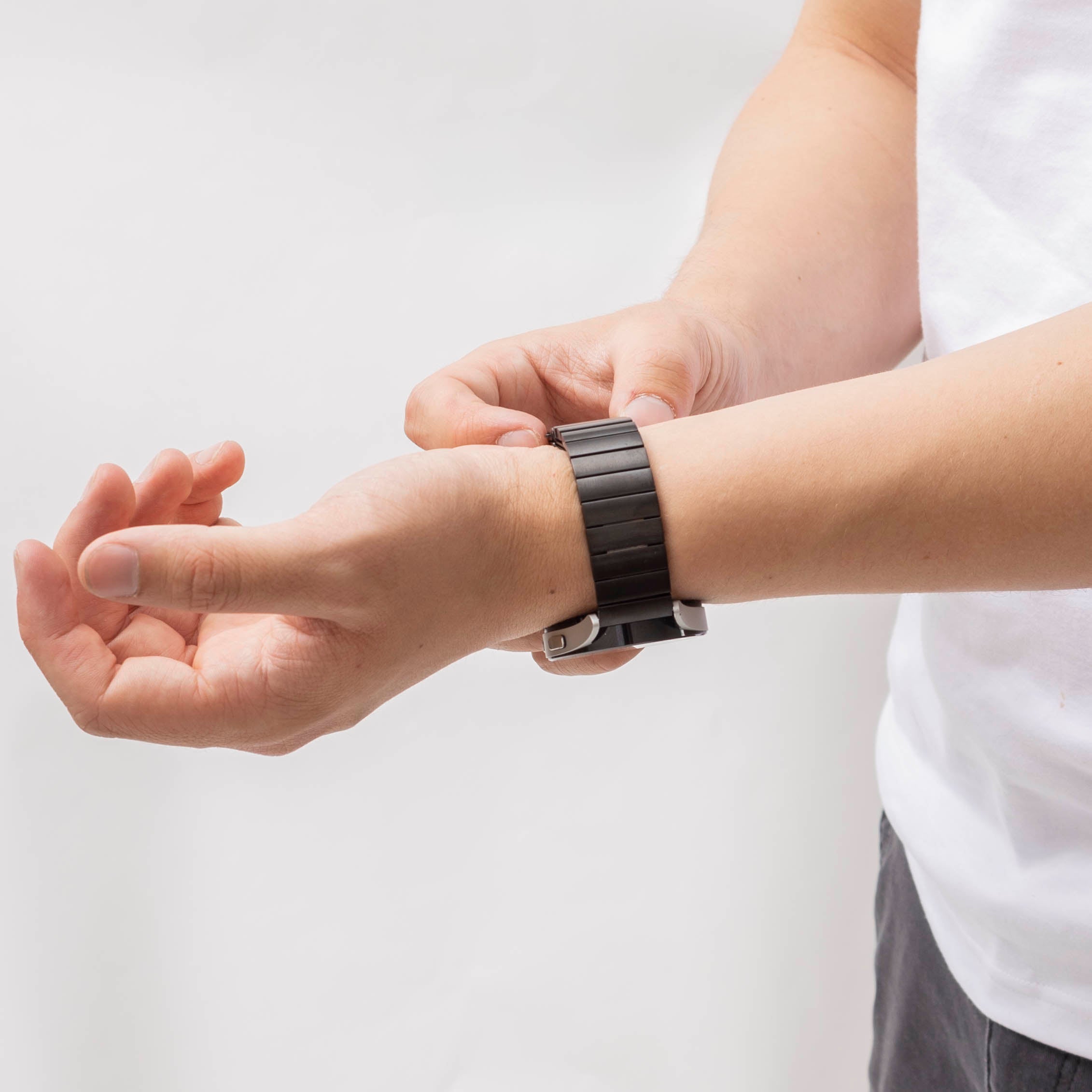 Polar Ignite 3 Metallarmband (Schwarz)