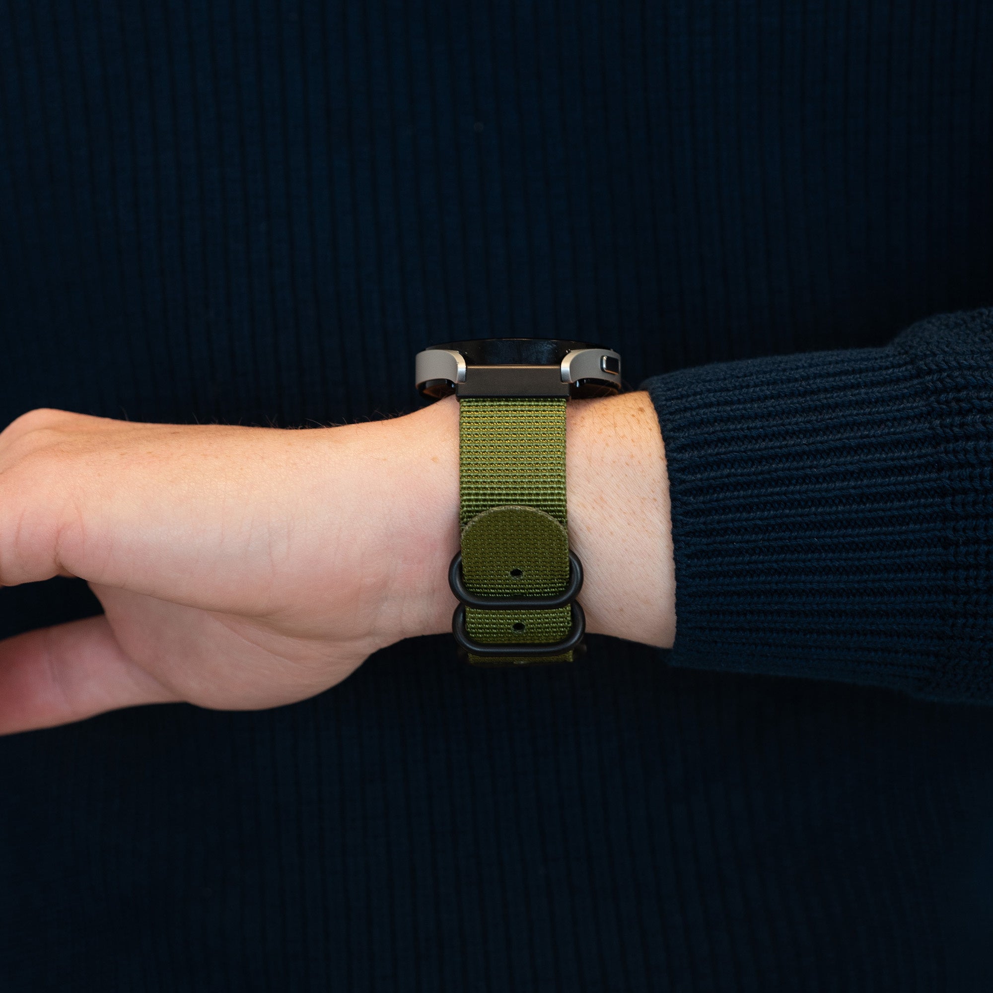 Bandz Garmin Vivomove Trend Nylonarmband mit Schnalle (Grün)