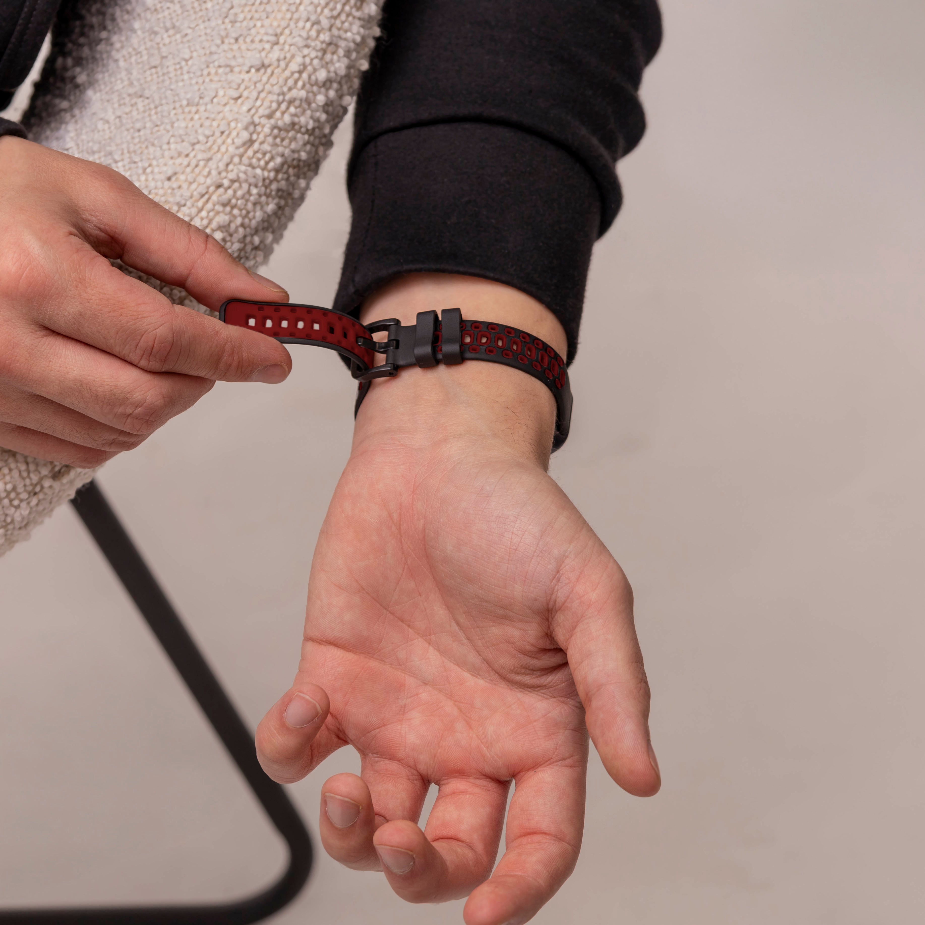 Huawei Band 9 Sport Strap (Black/Red)