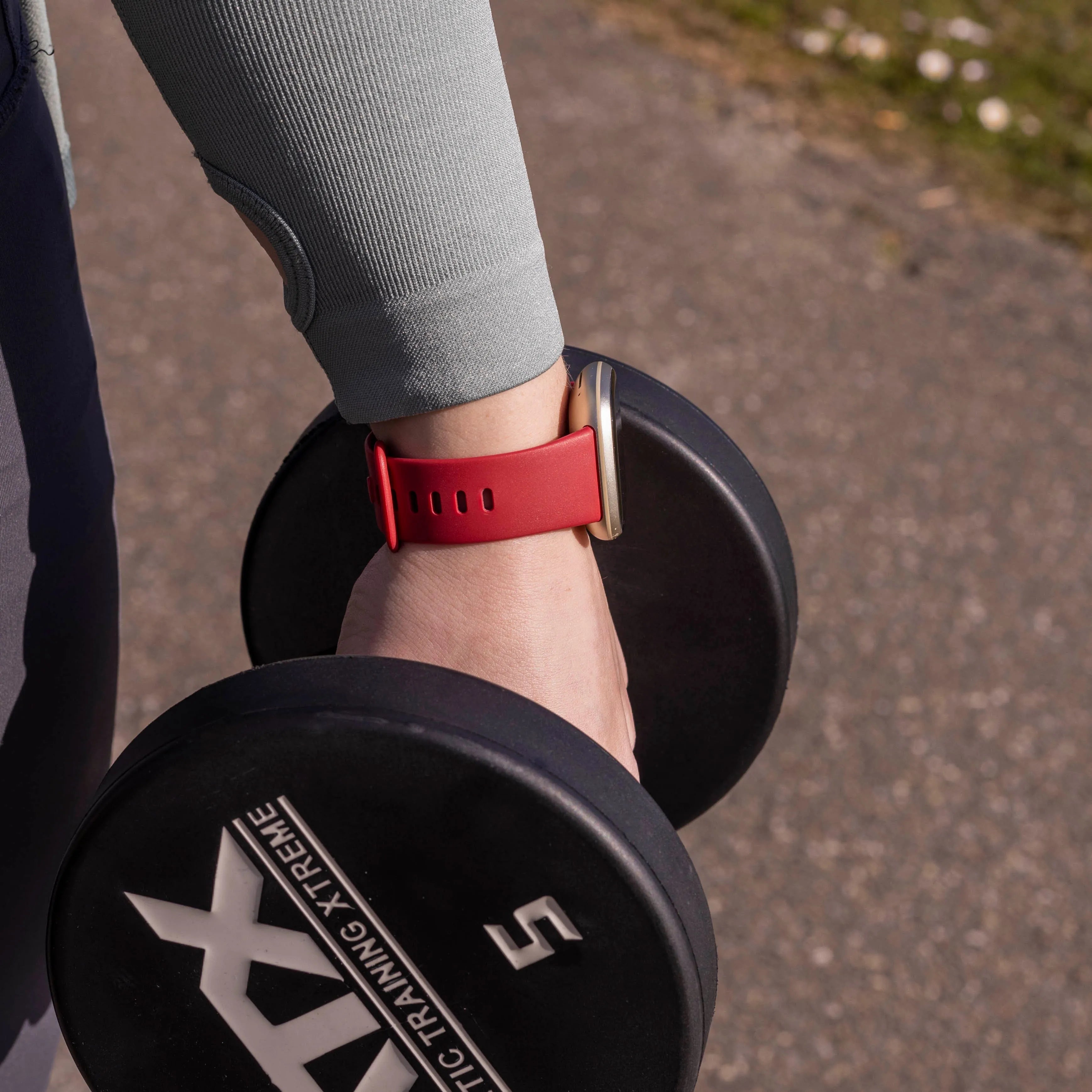 Fitbit Versa 3 Silikonarmband Classic (Weinrot)