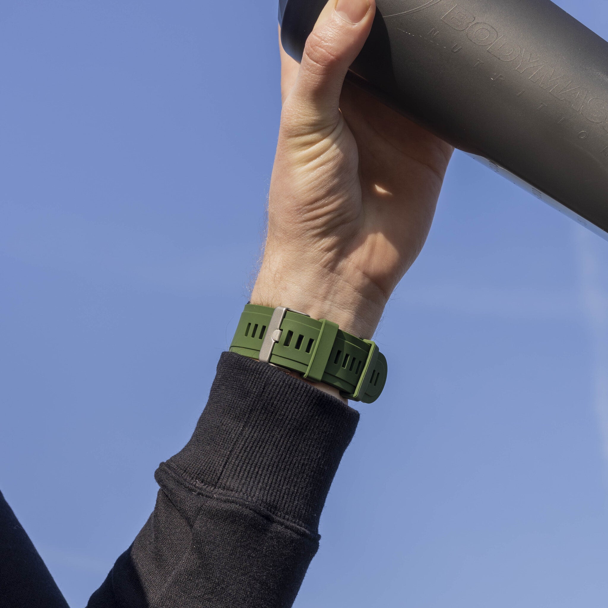 Bracelet silicone brillante Garmin Fenix 7x (vert militaire)
