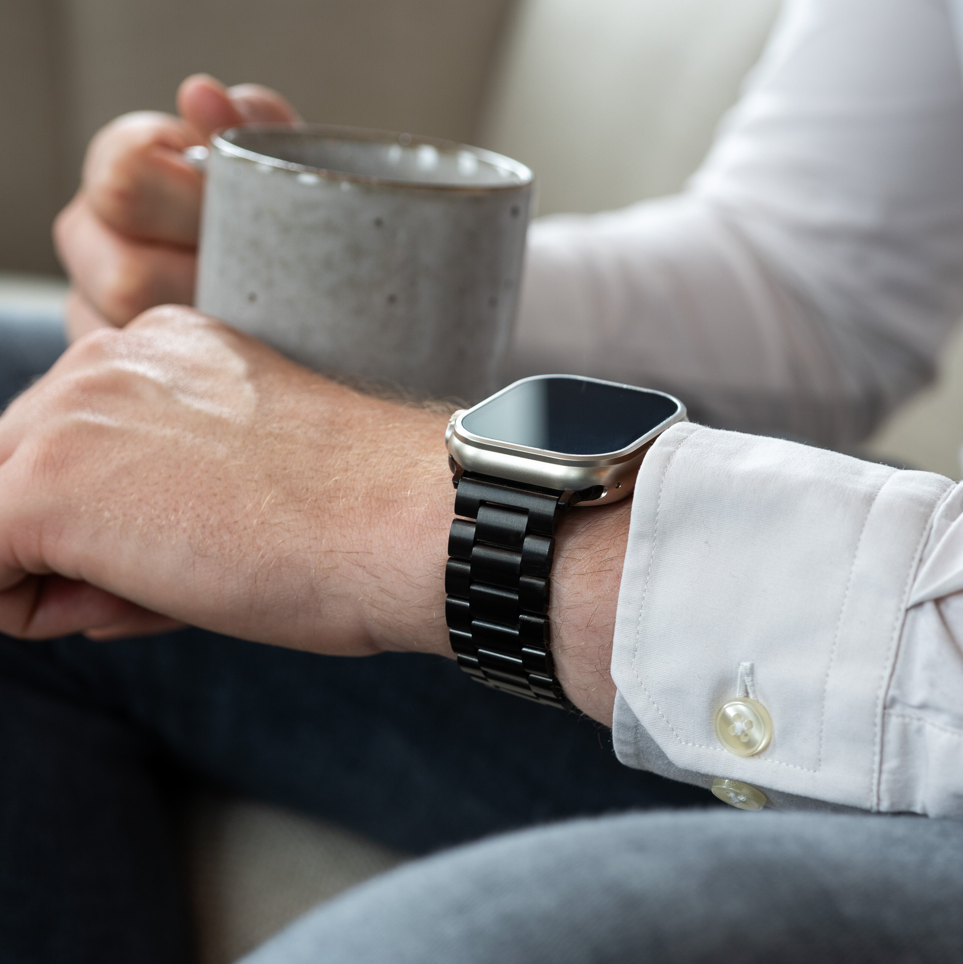Apple Watch Ultra Titanarmband (Schwarz)