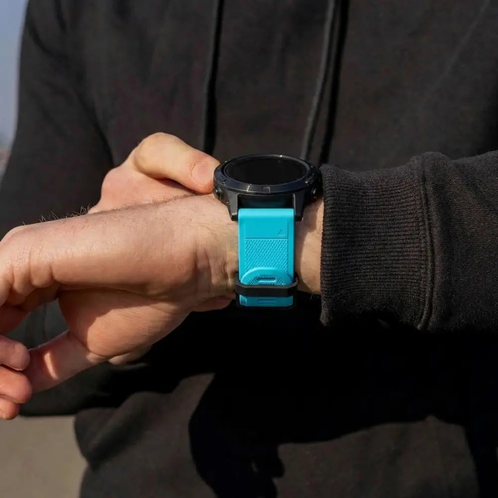 Garmin Forerunner 965 Silicone Strap (Light Blue)