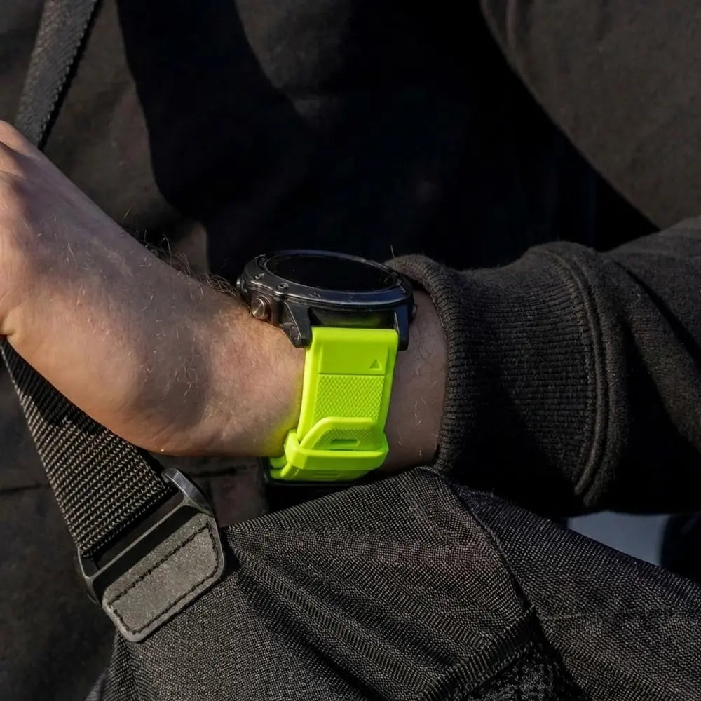 Garmin Forerunner 965 Silicone Strap (Light Green)