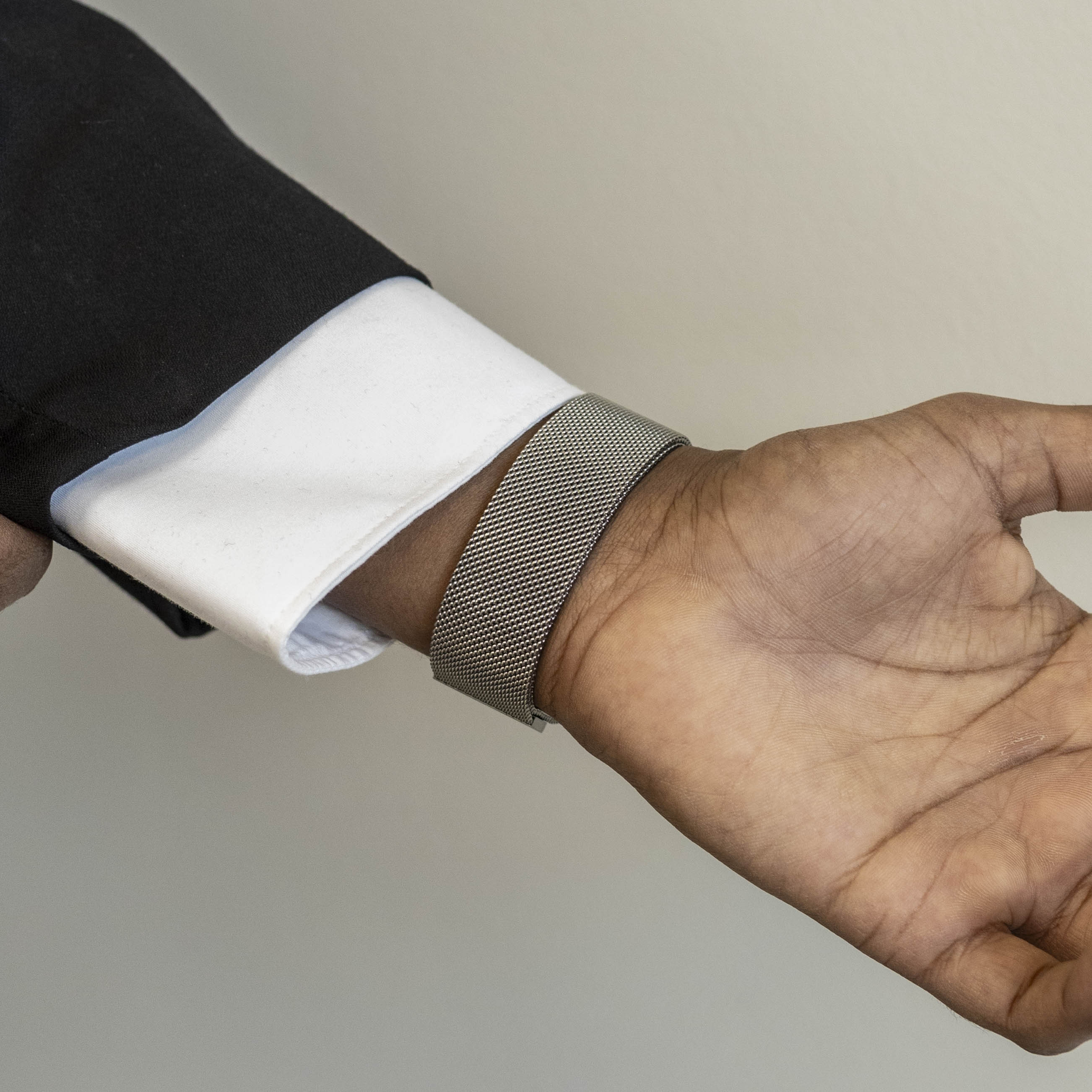 Polar Vantage V3 Milanese-Armband (Titan)