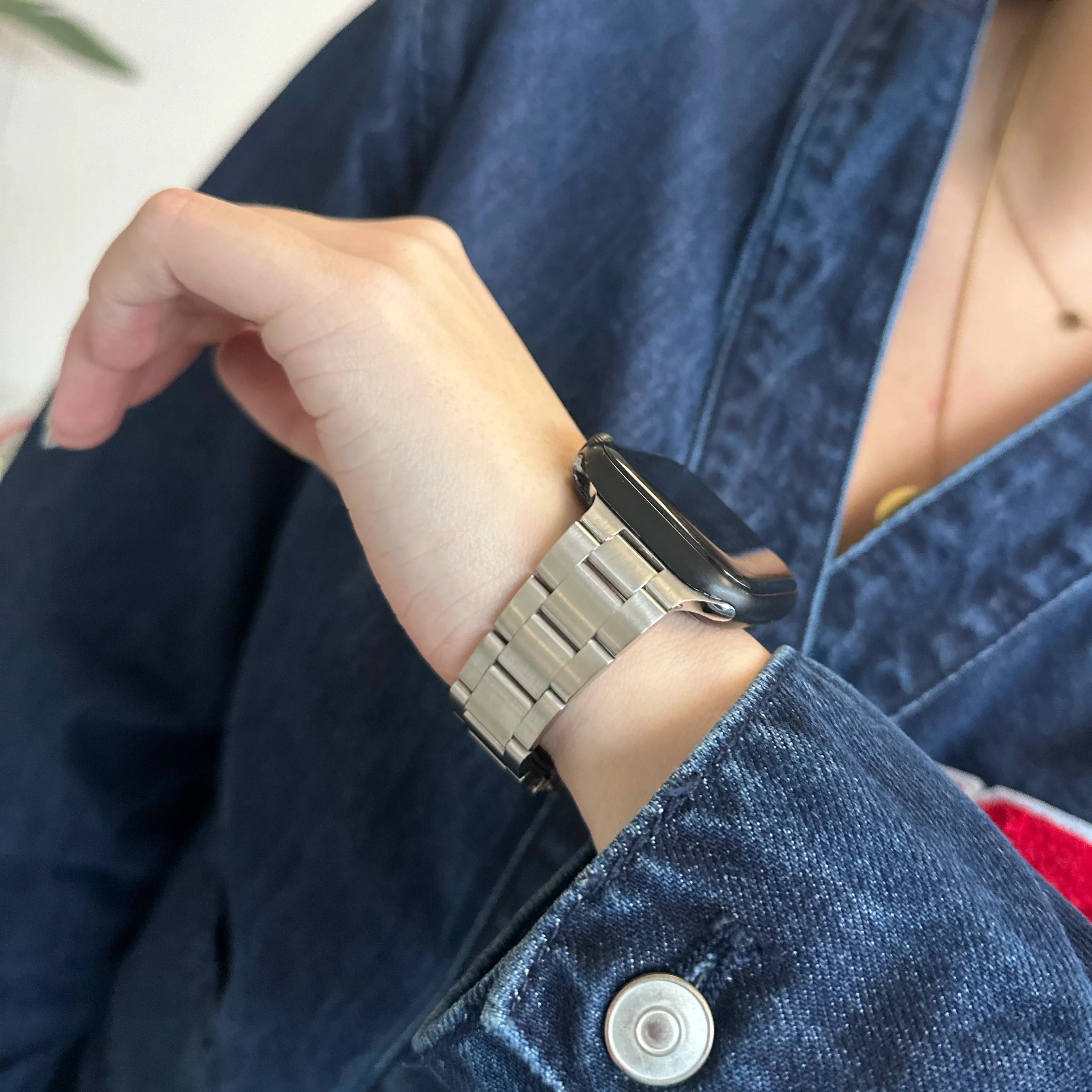 xoxo Wildhearts Bracelet acier fin Apple Watch (lumière stellaire)
