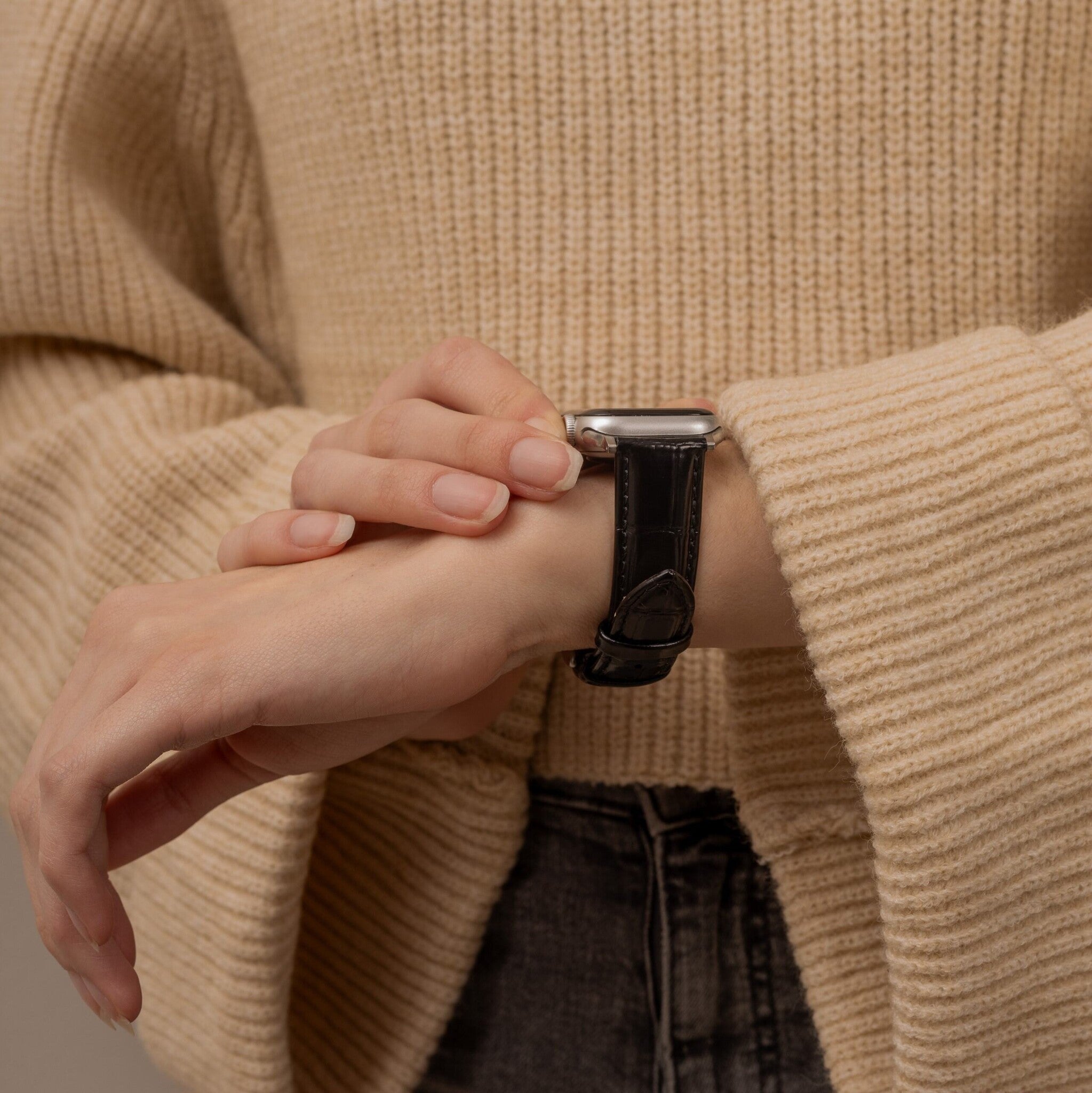 Apple Watch Leather Strap Crocodile Grain (Black)