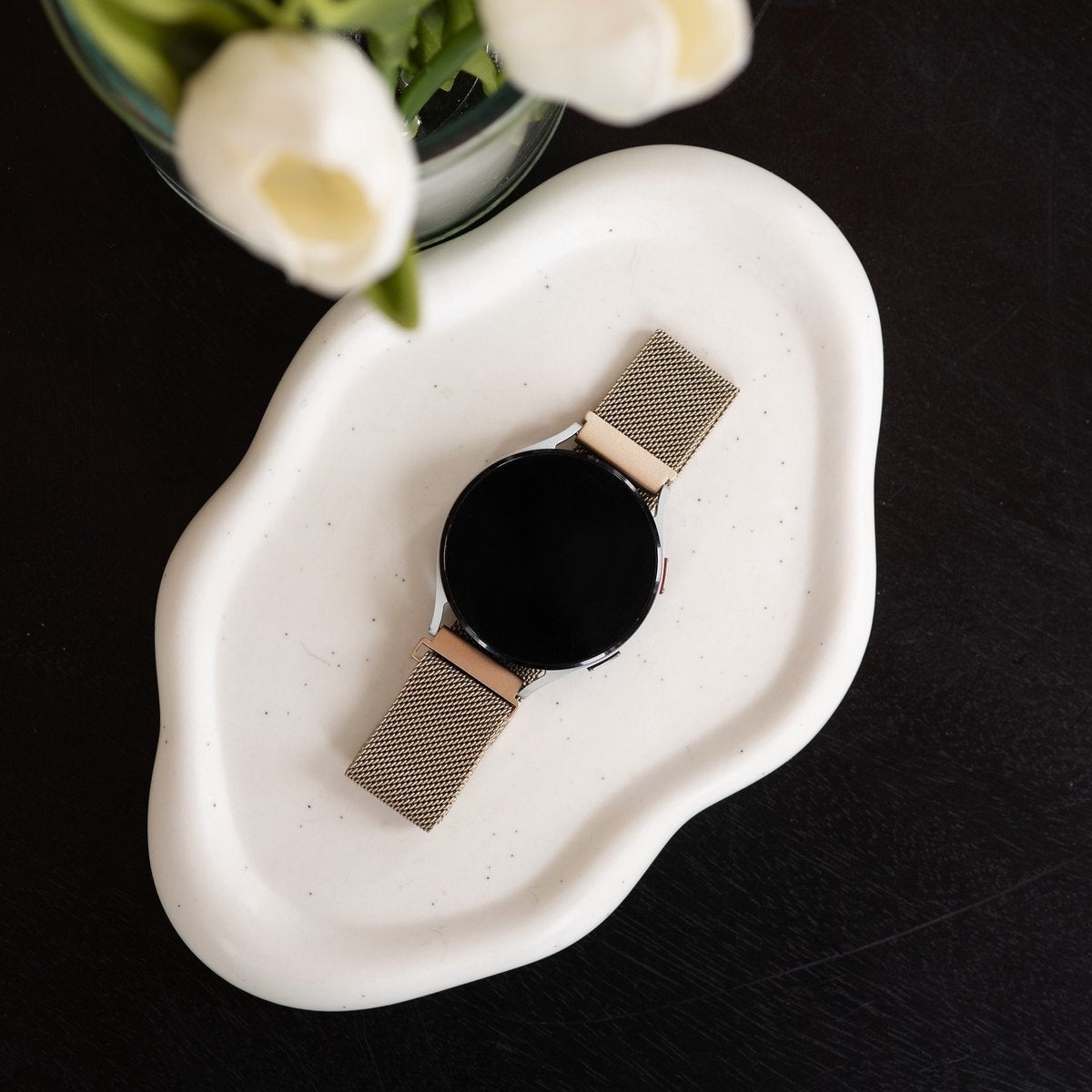 Samsung Galaxy Watch 5 - 44mm Milanese band (champagne)