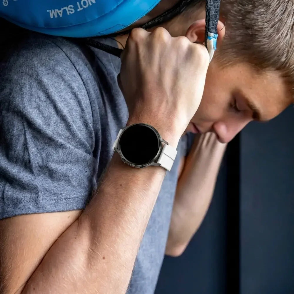 Bandz Garmin Venu 3 siliconen band met D-buckle (wit)
