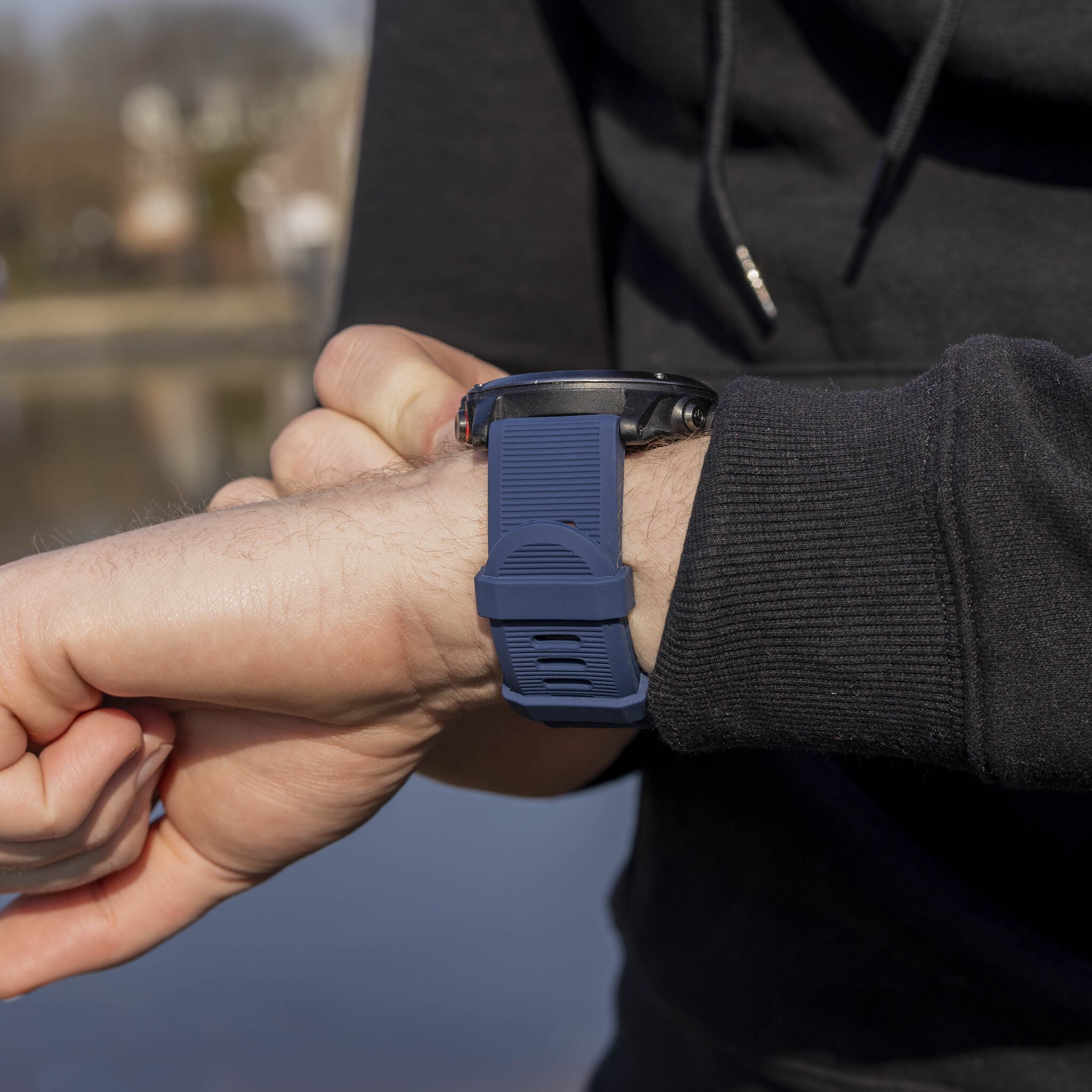 Garmin Tactix 7 Silicone Strap (Dark Blue)