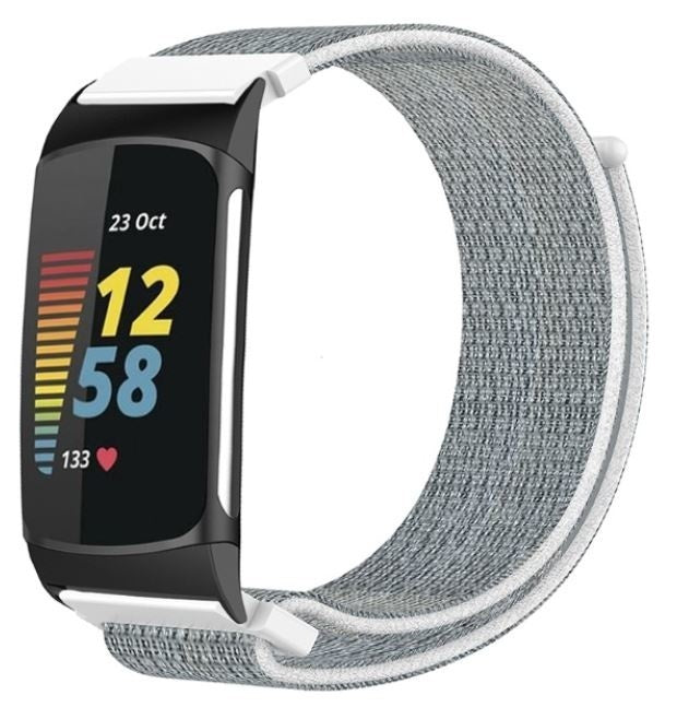 fitbit-charge-5-armband-grau