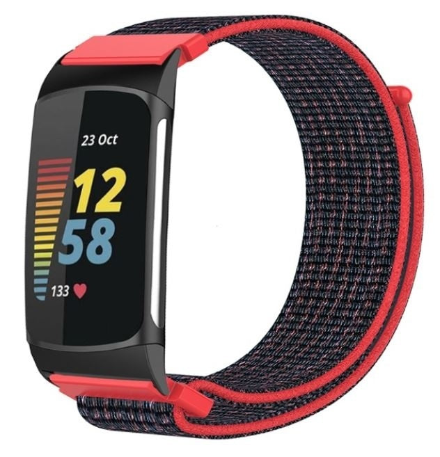 fitbit-charge-5-armband-rot-schwarz