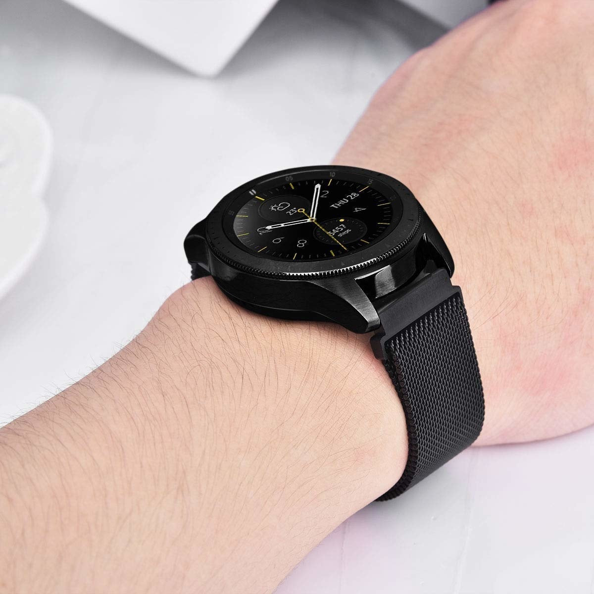 Garmin Forerunner 265 Milanese Armband (Schwarz)