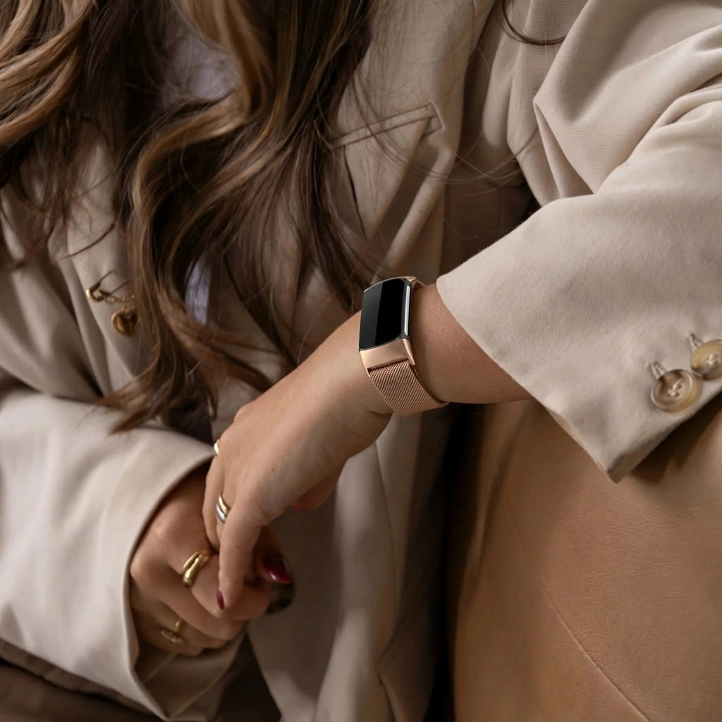 Fitbit Charge 6 Milanese-Armband (Roségold)