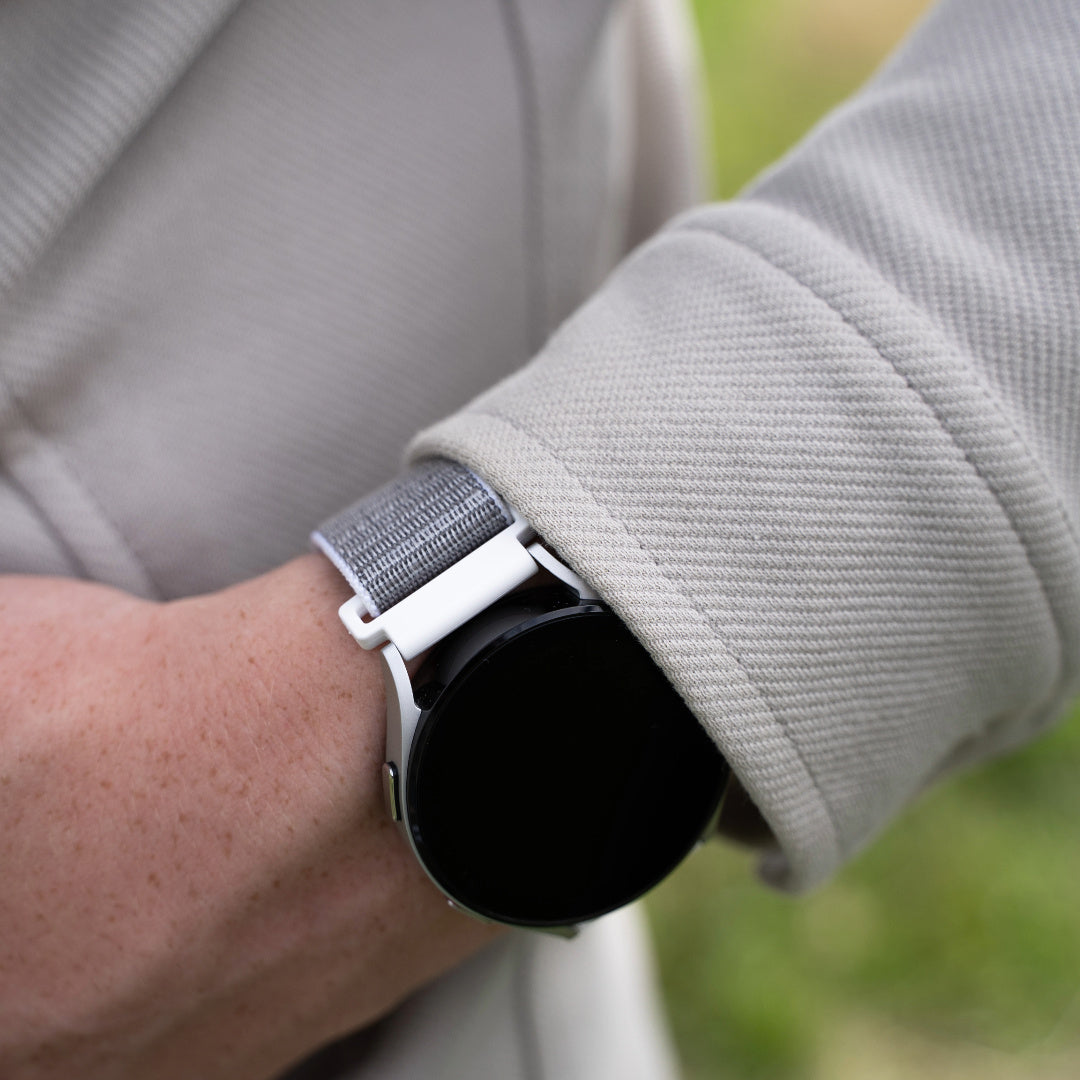 Withings ScanWatch 2 - 42mm Nylonarmband (MuscheWeiß)