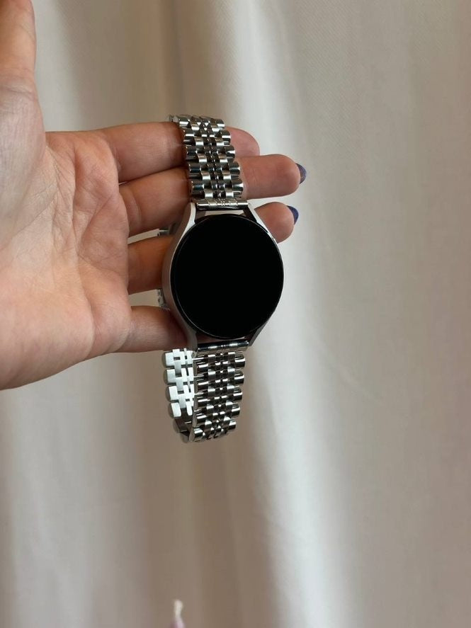 xoxo Wildhearts Fossil Gen 5e 44mm Steel Strap (Silver)