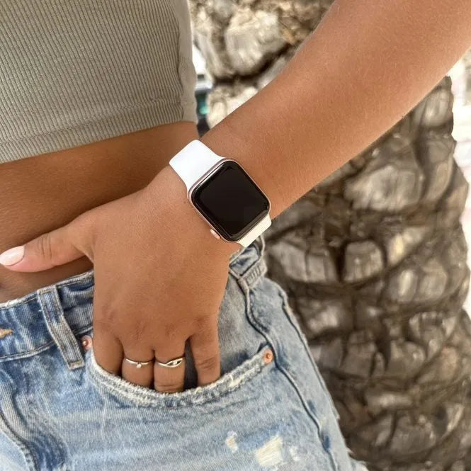 xoxo Wildhearts Apple Watch Silicone Strap (White)